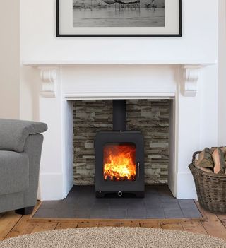 Saltfire ST2 5kw Ecodesign Multi Fuel Stove